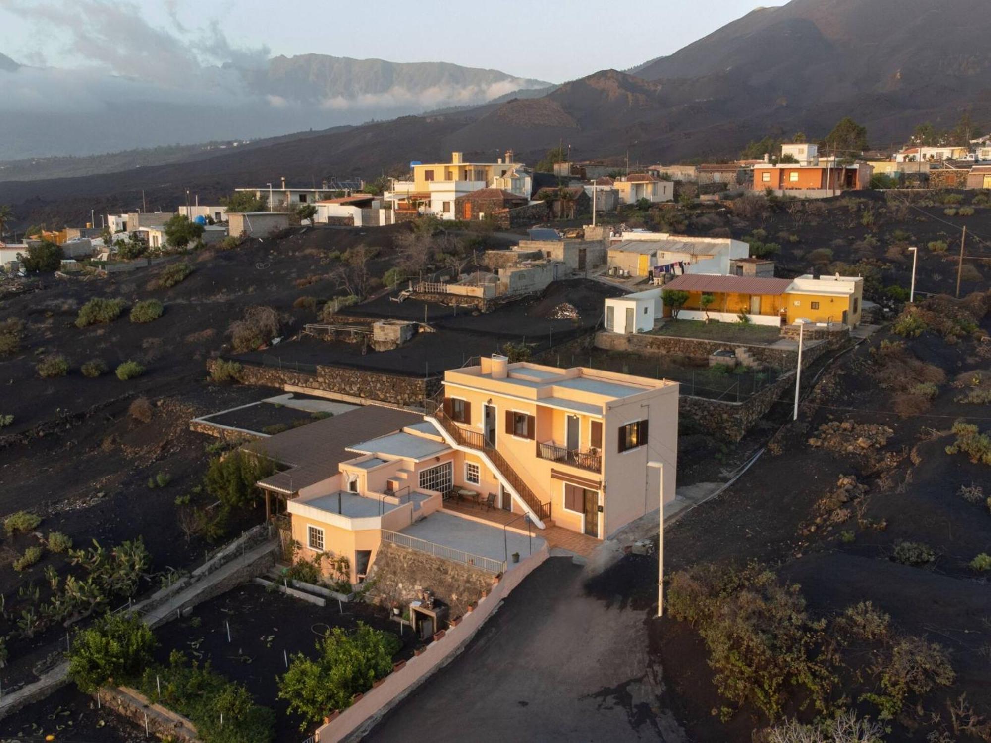 Finca Las Huellas - Moderno Apartamento Con Vistas Al Mar Y Al Volcan Los Llanos De Aridane Eksteriør bilde